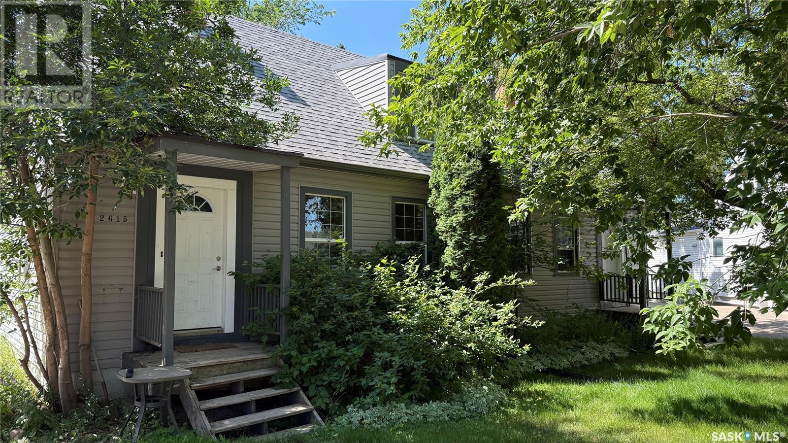 A B 2614 Elliott Drive