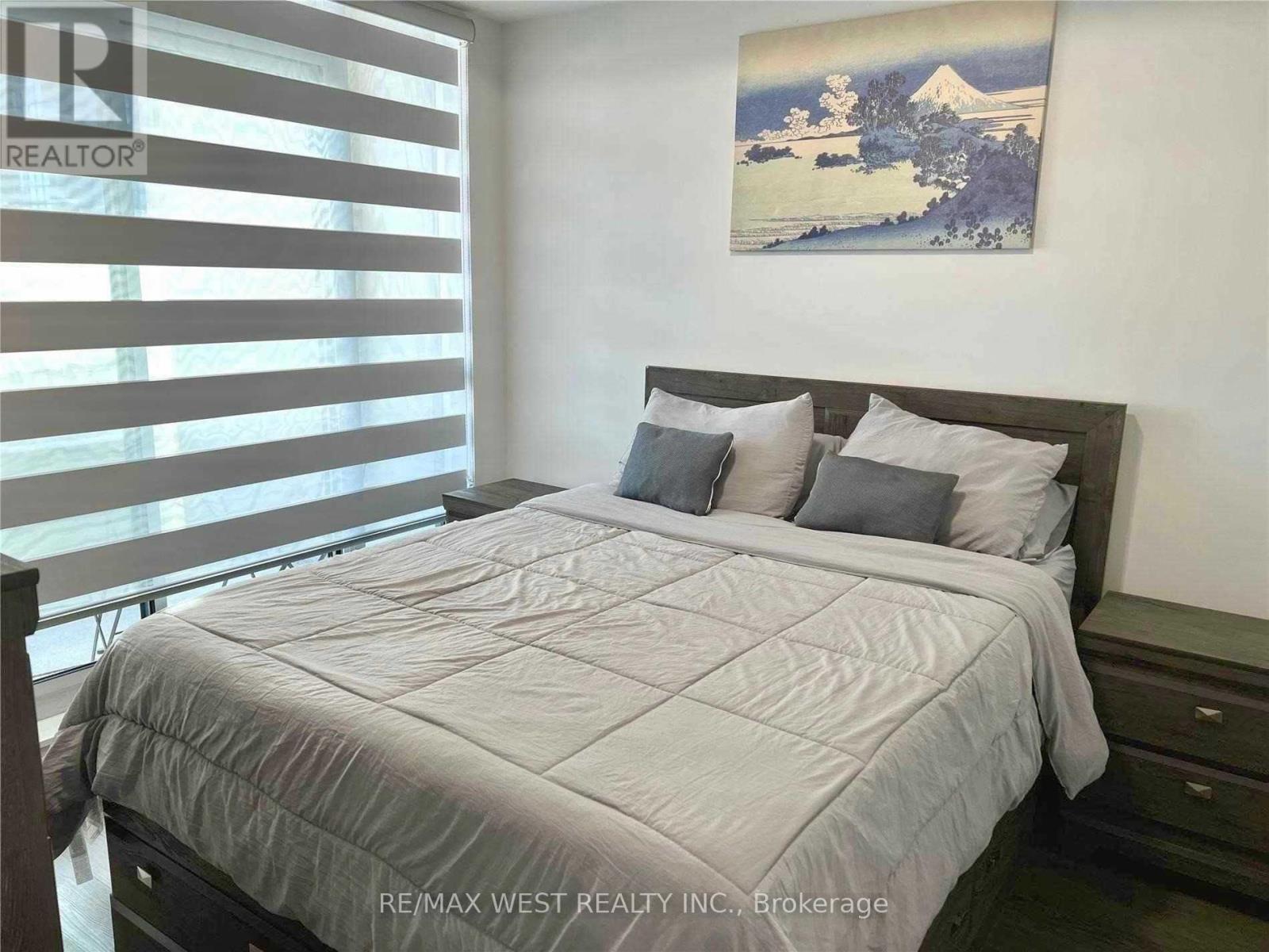 1606 4085 Parkside Village Drive