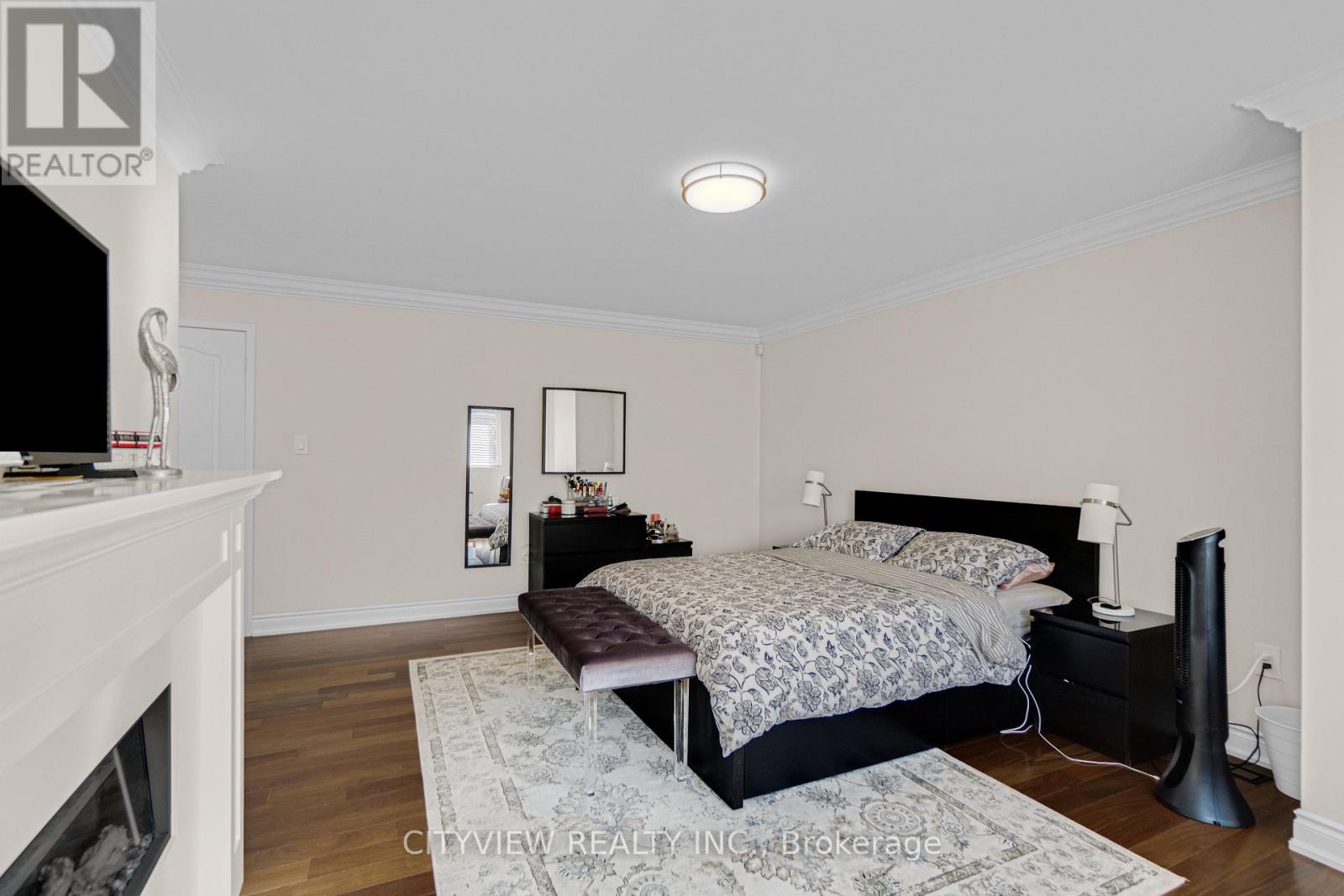 3831 Candlelight Drive