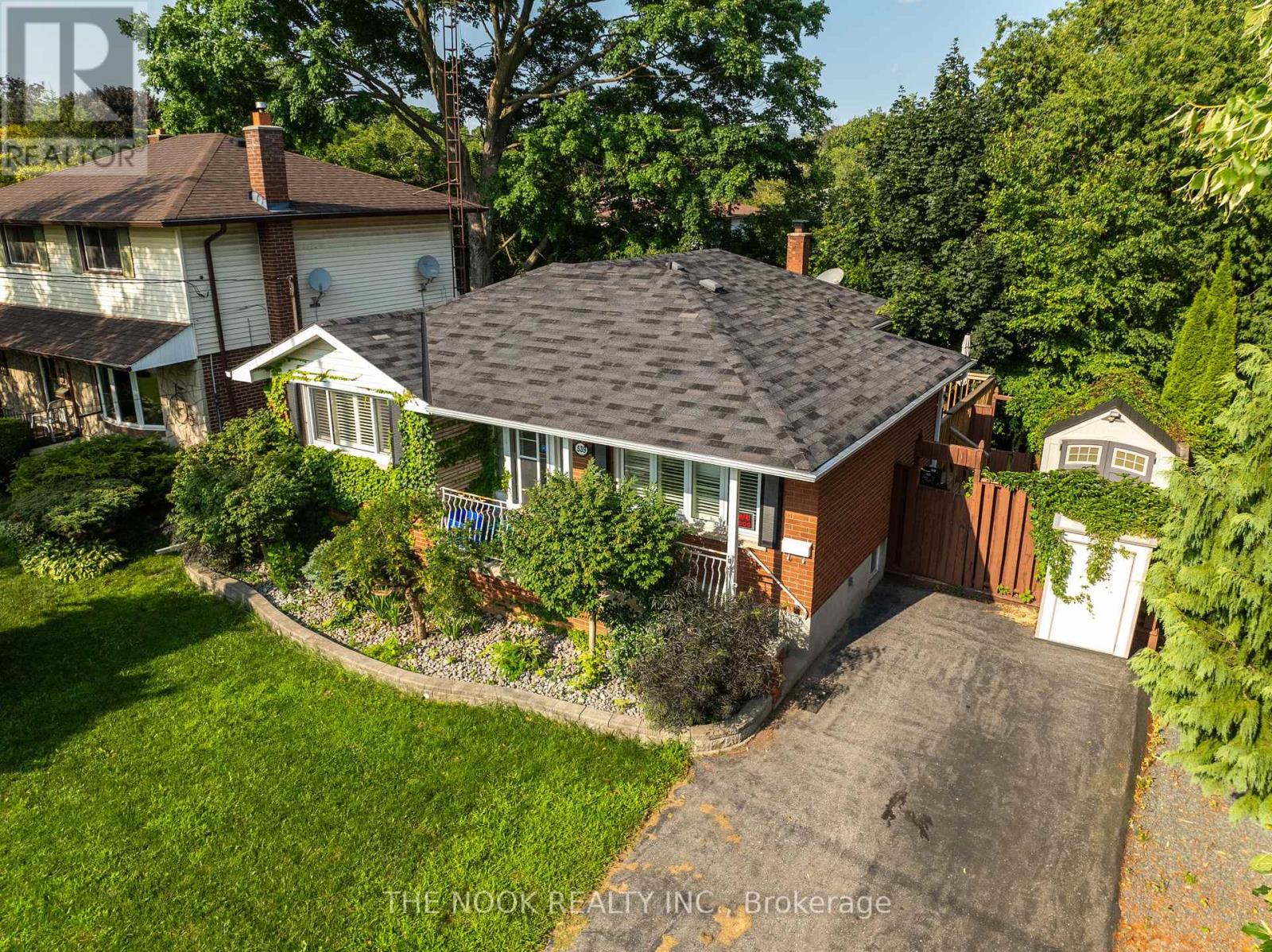 539 Brentwood Avenue