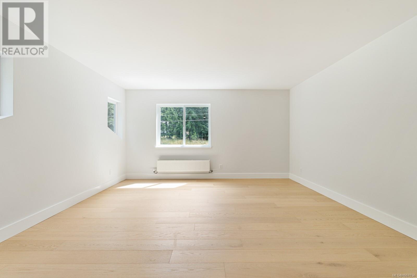 2590 Sooke River Rd