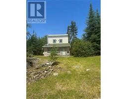 Loft - Moysey Island, Lac La Ronge Provincial Park, SK S0J1L0 Photo 3