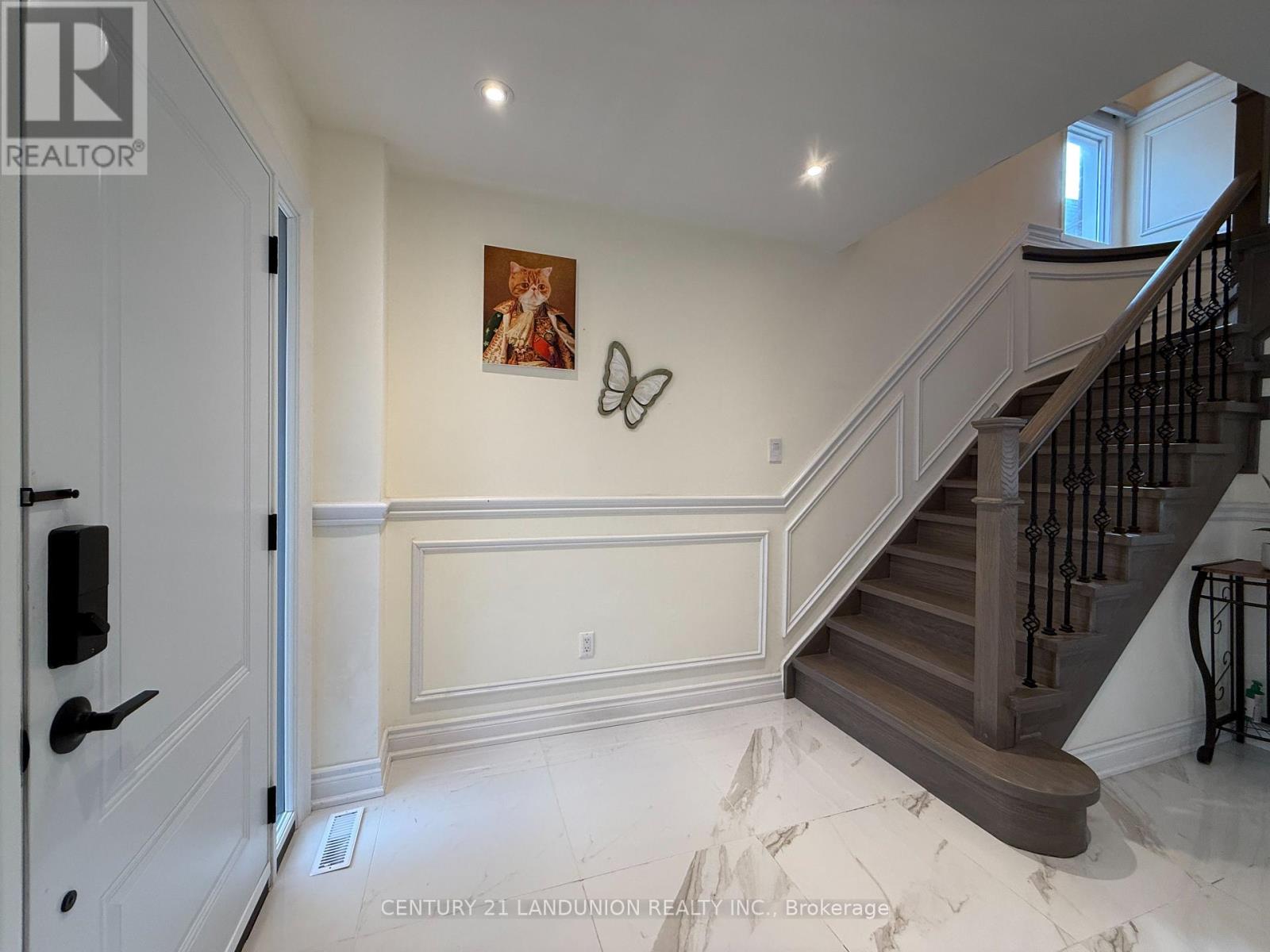 11 Belvedere Crescent