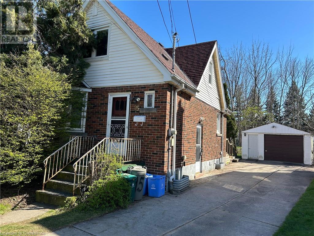95 Glenmount Avenue