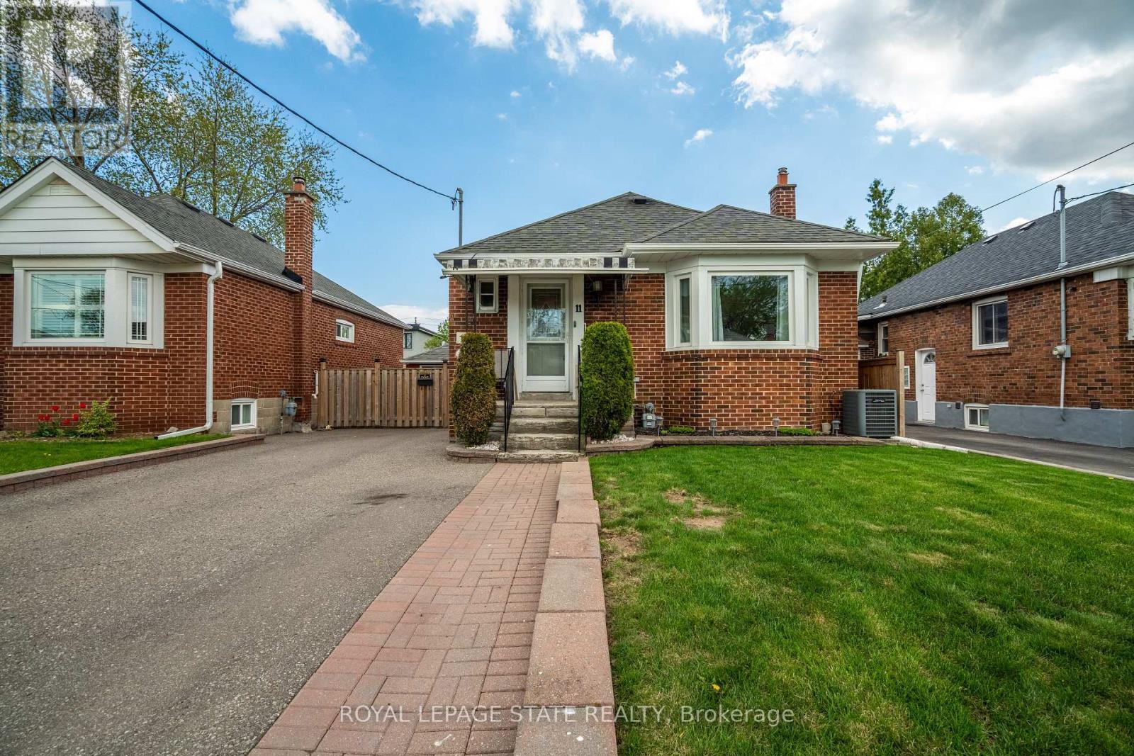 11 Speers Avenue