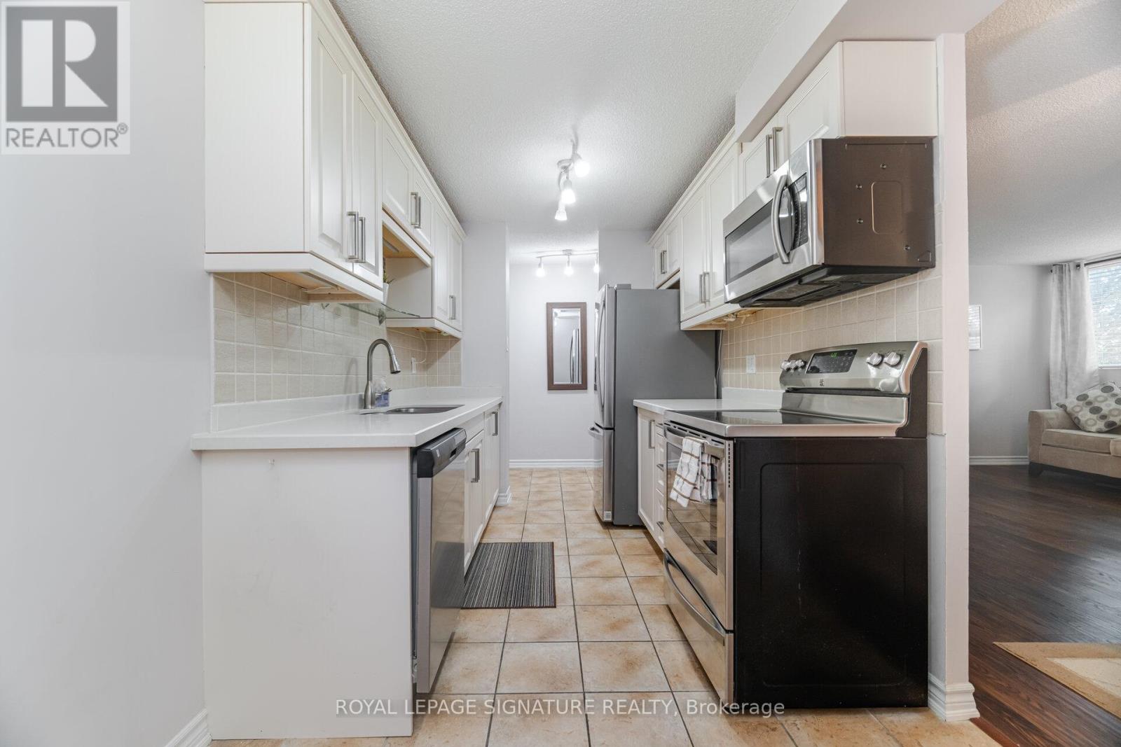 214 2900 Battleford Road