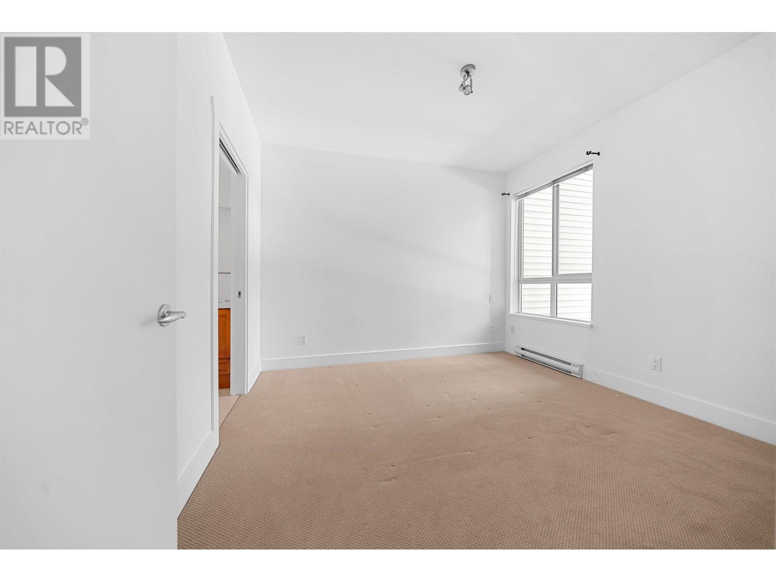 212 7478 Byrnepark Walk