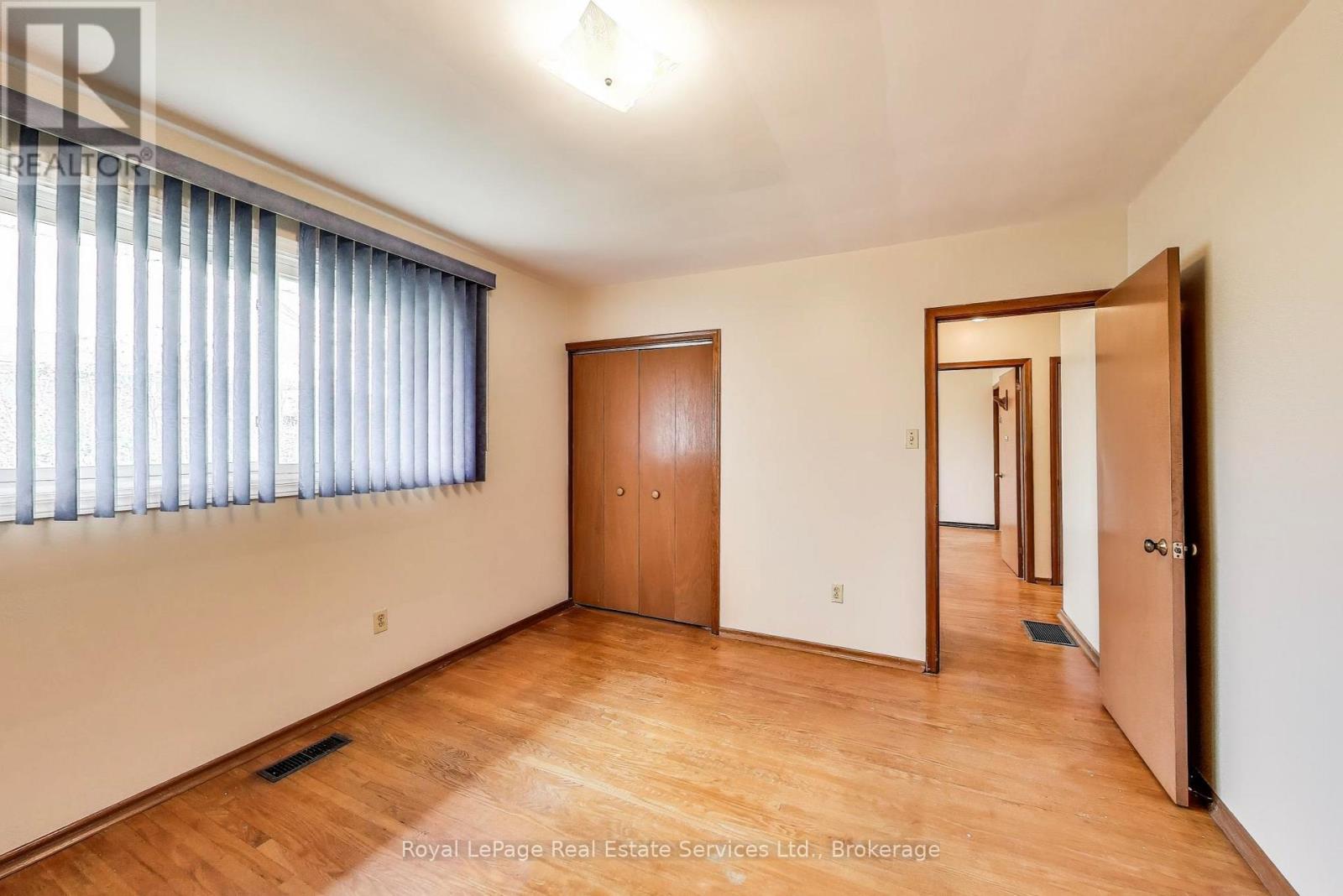 25 Sandringham Avenue