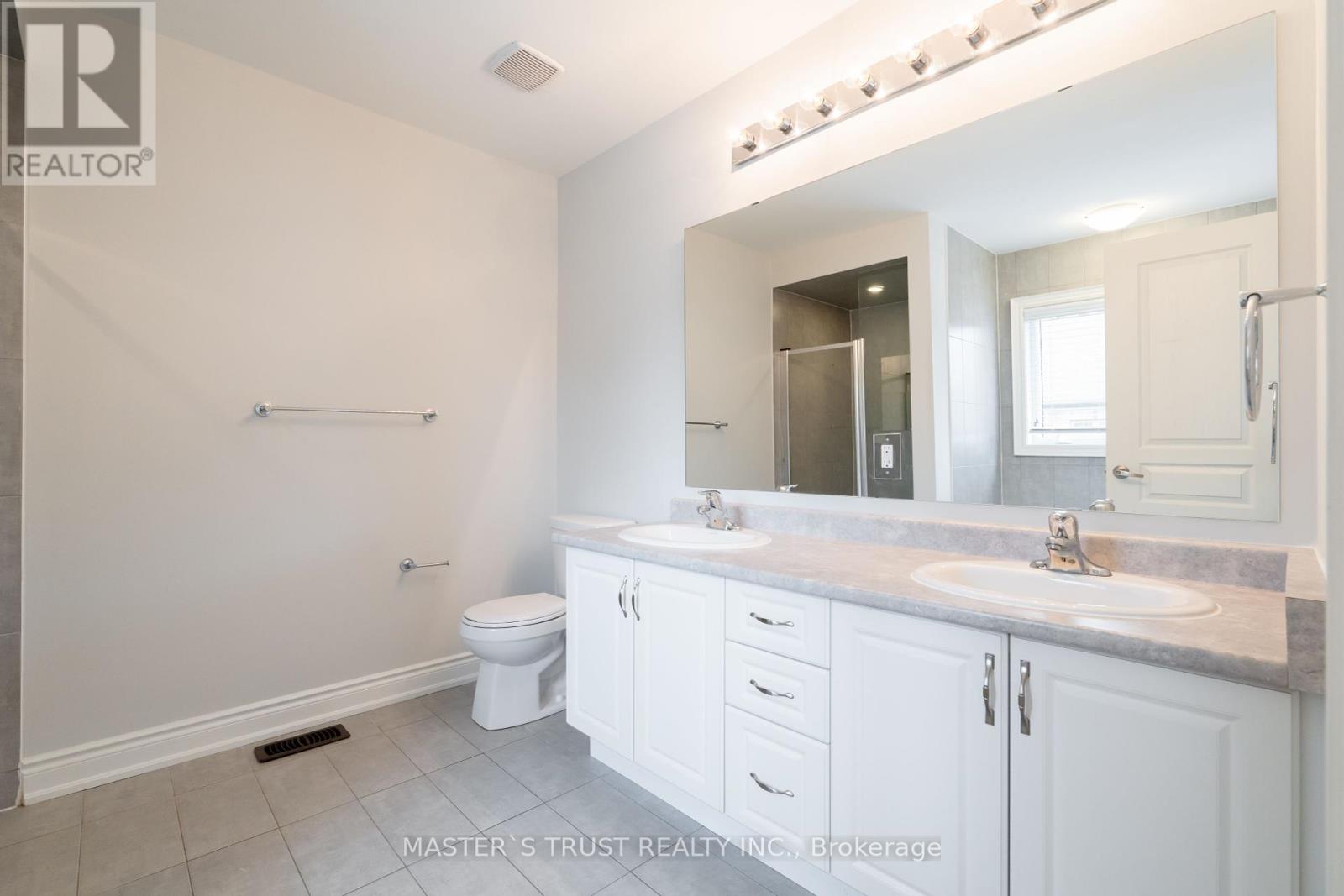 1562 Leger Way