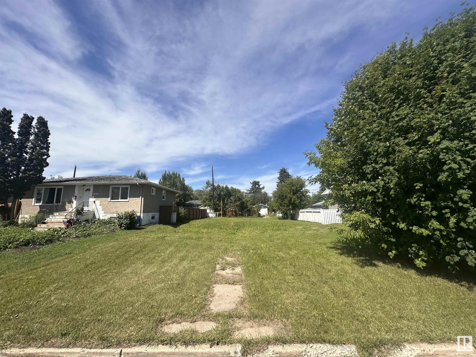 11618 11620 111 Av Nw