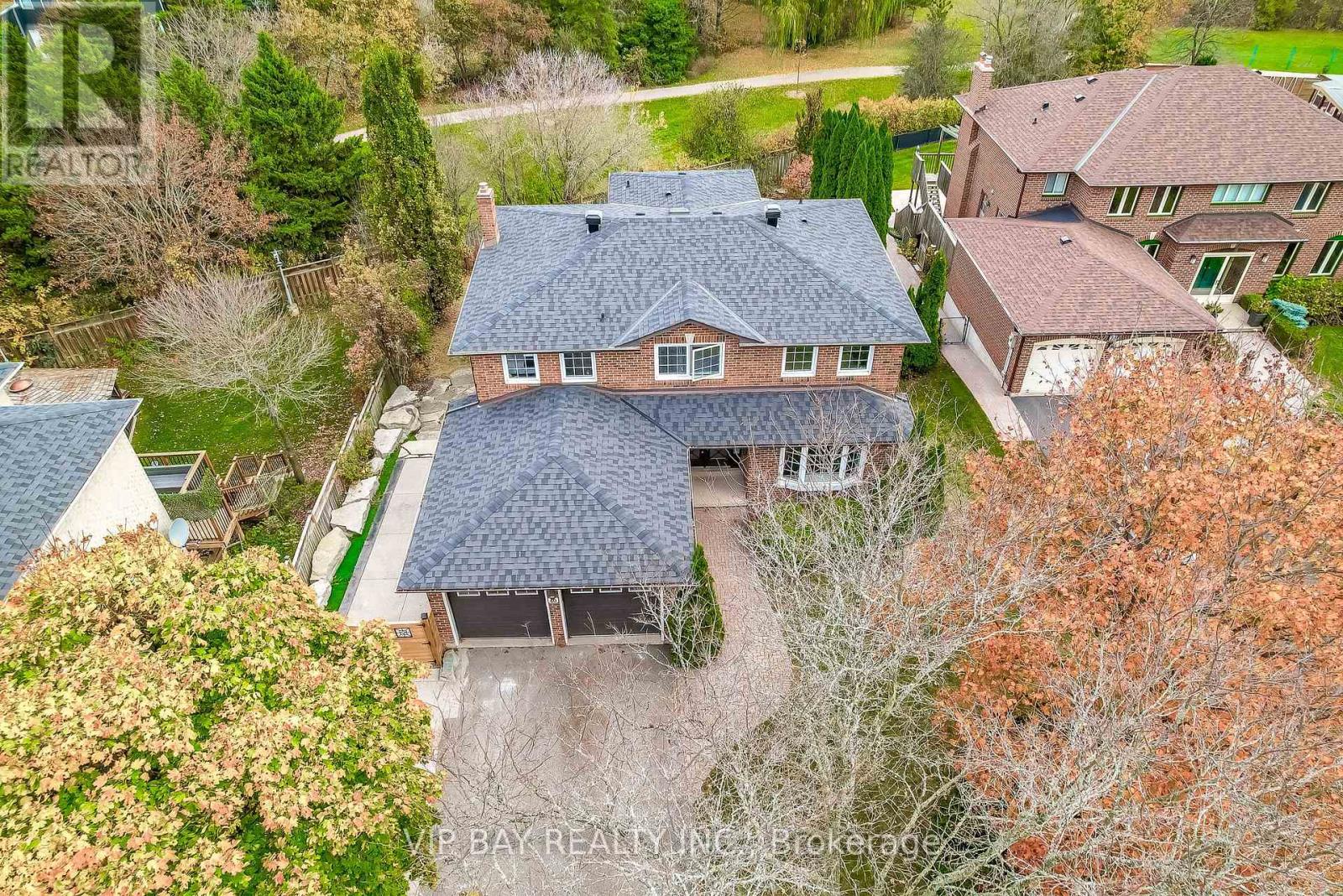 40 Dawnridge Trail