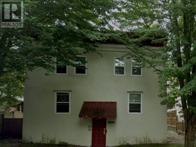 2026 Franklin Street