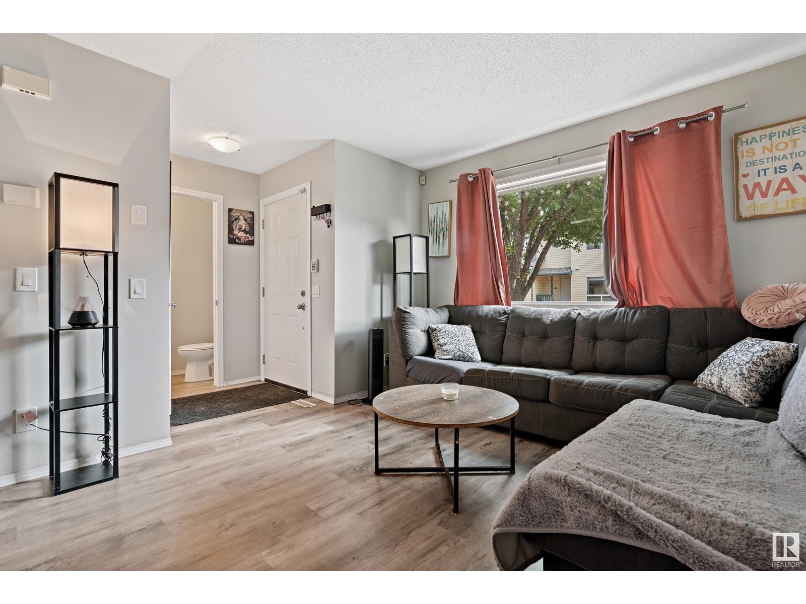 42 10909 106 St Nw