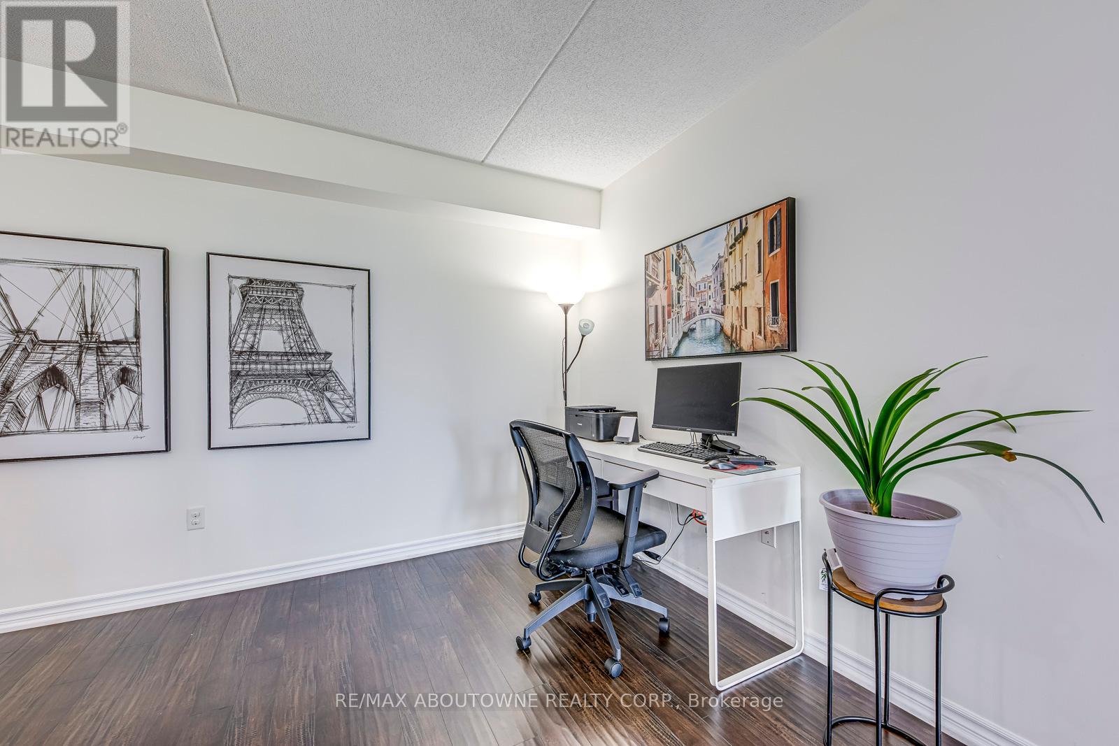 312 1370 Main Street E