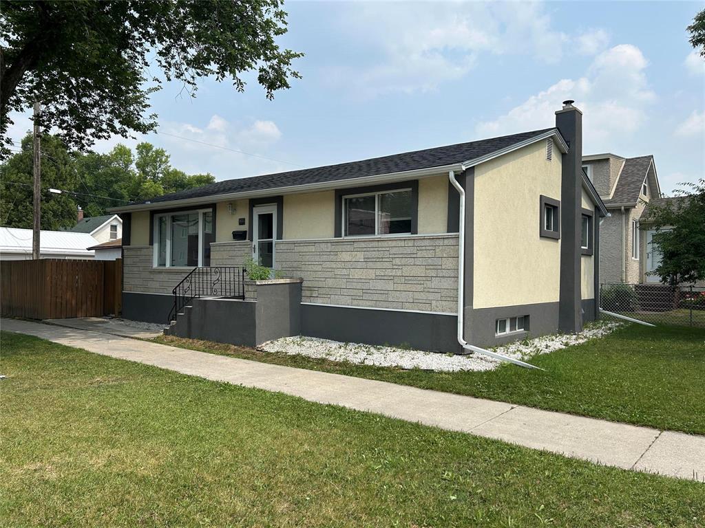 302 Leola Street