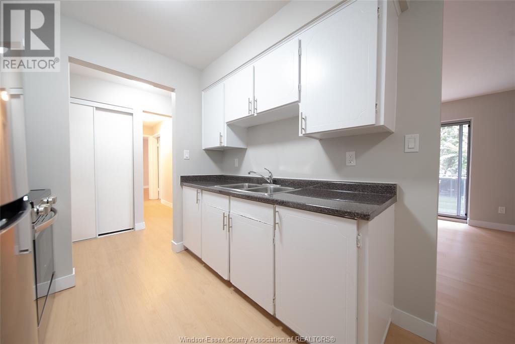 3905 Riverside Drive East Unit 403