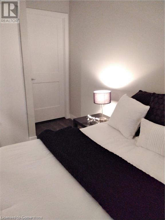 15 Queen Street S Unit 2304