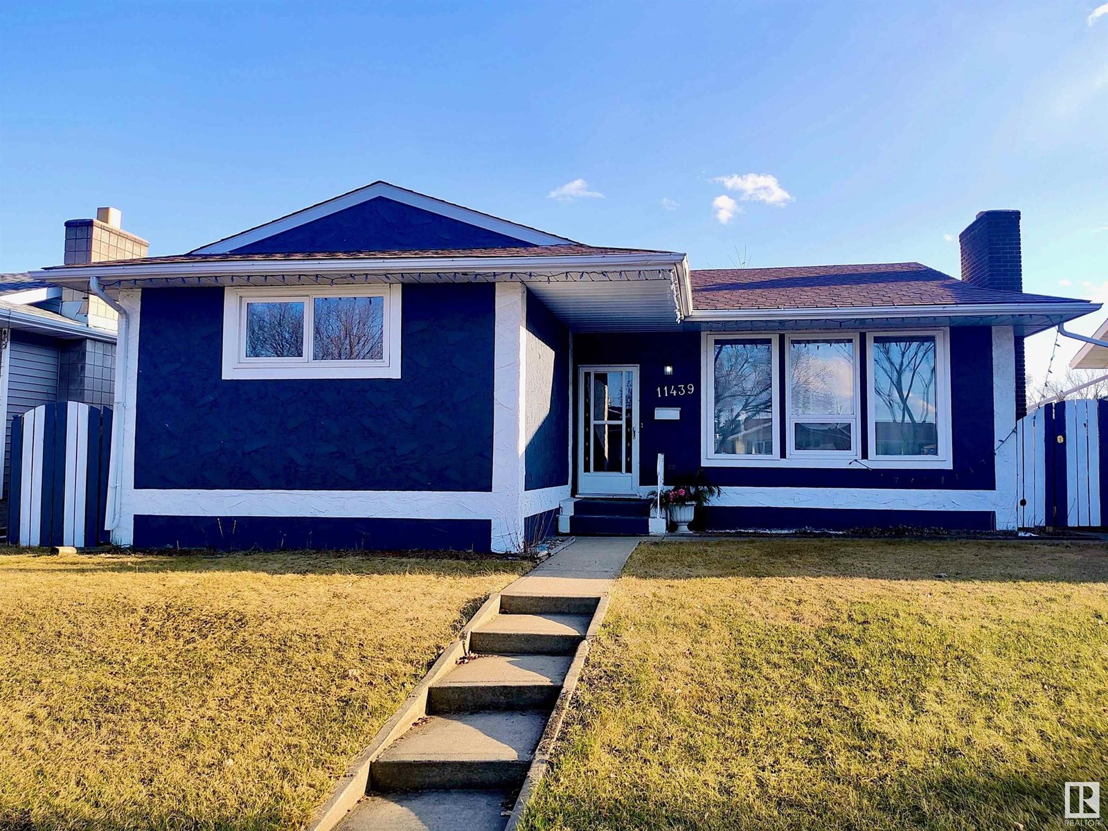 11439 145 Av Nw
