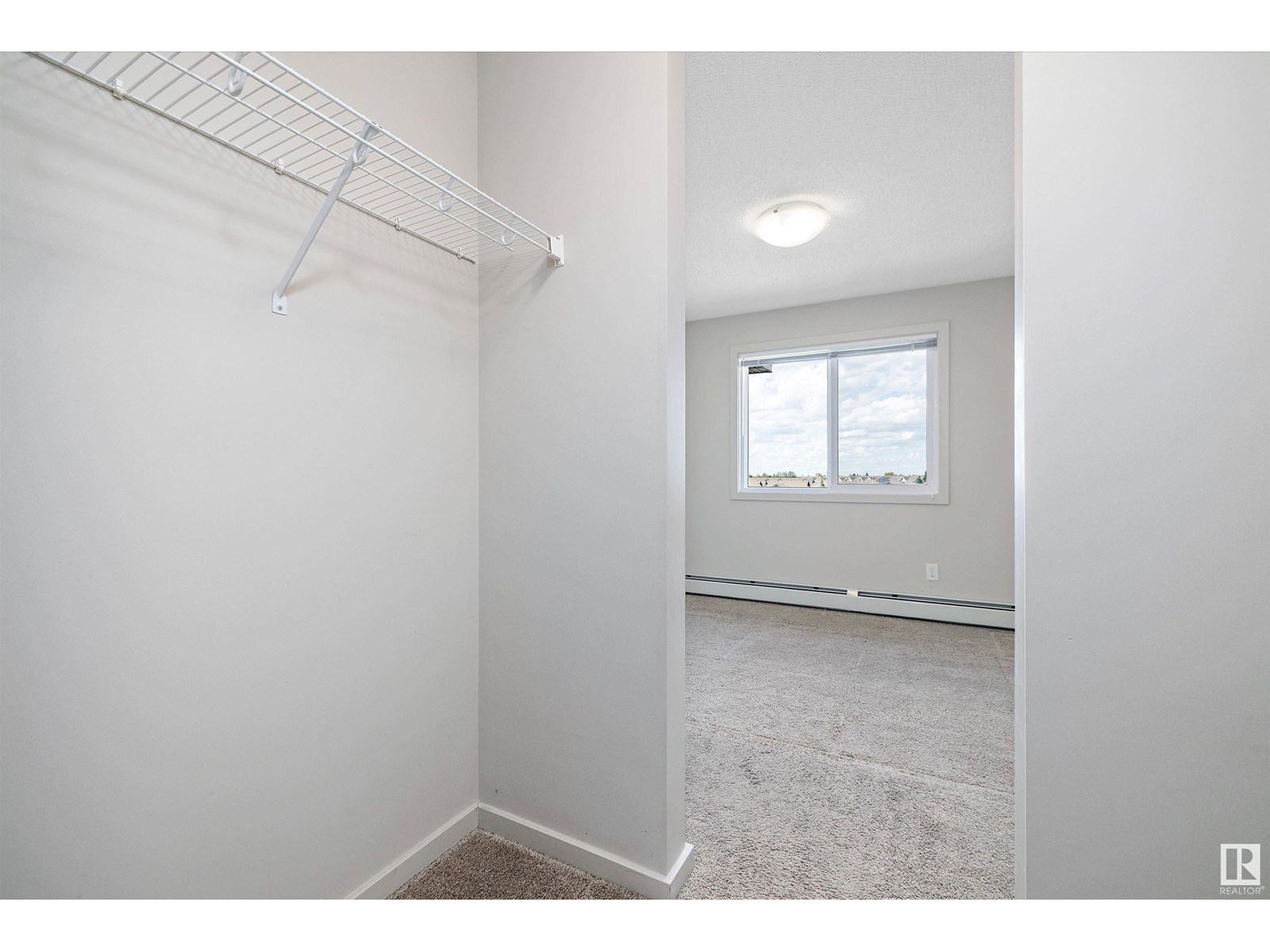 414 5404 7 Ave Sw