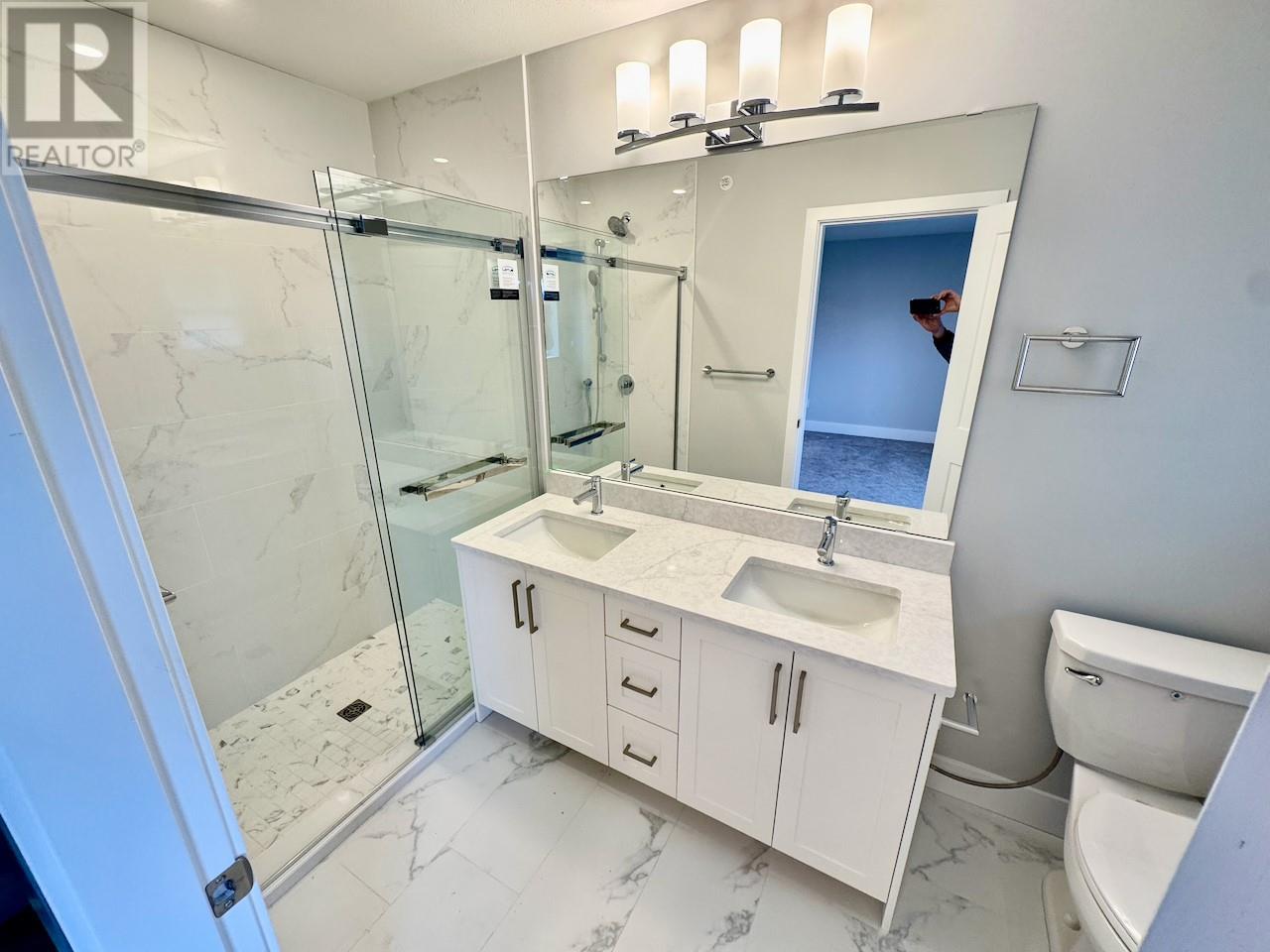 130 Colebrook Road Unit 27
