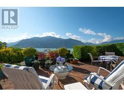 15 Beach Drive, Furry Creek, BC V8B1A2 Photo 5