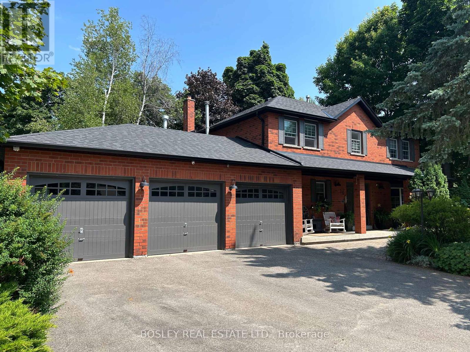 16 Bayberry Road