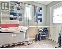 Dining room - Hussey Acreage, Marriott Rm No 317, SK S0L2V0 Photo 2