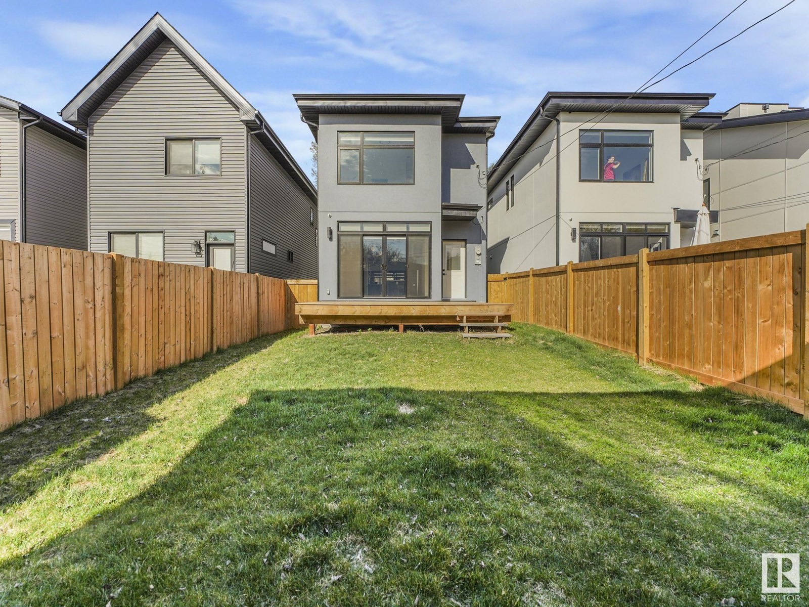 10225 146 St Nw
