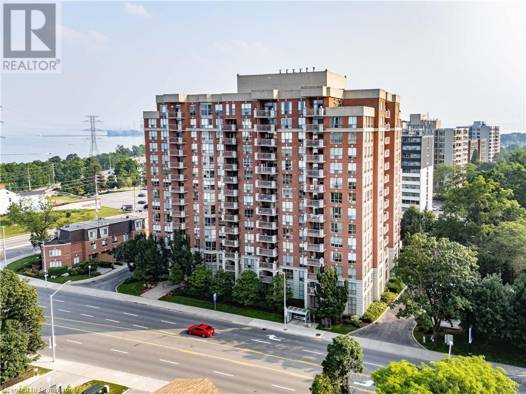 442 Maple Avenue Unit 401
