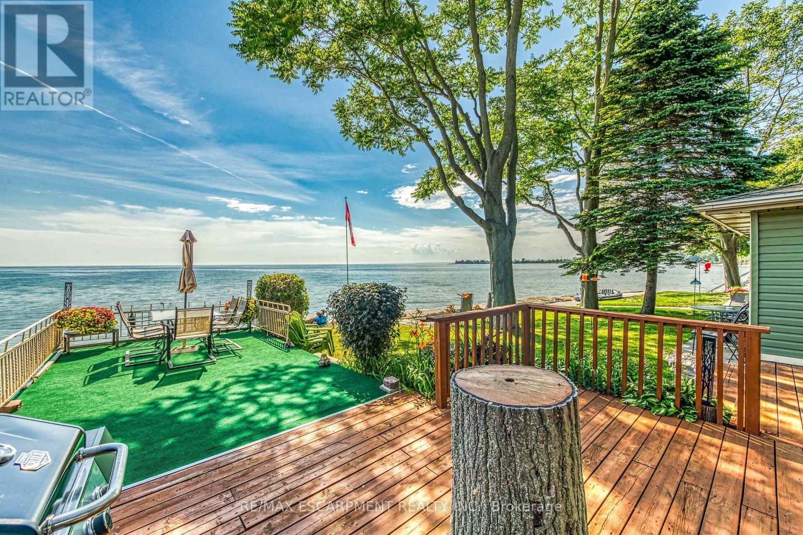 803 Sandy Bay Road