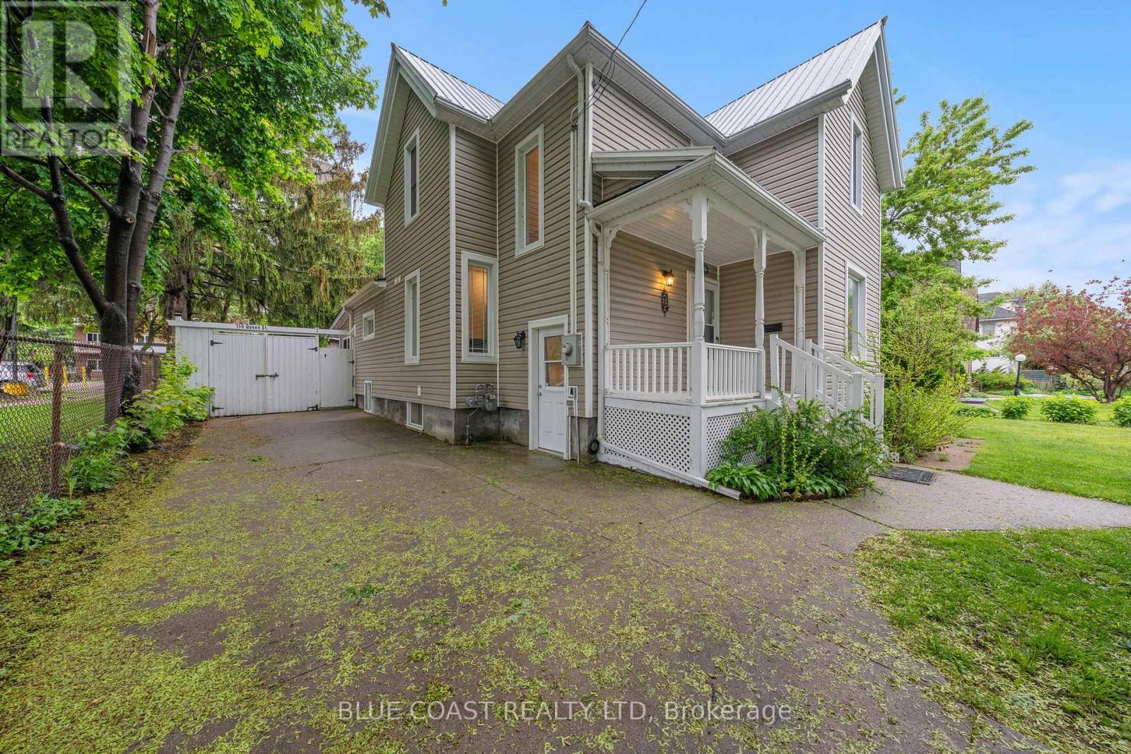 156 Queen Street