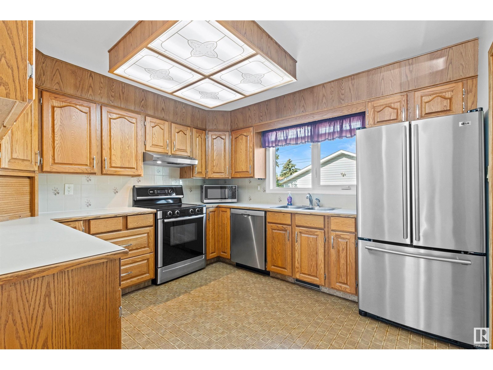 10936 151 St Nw