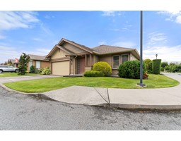 Living room - 165 46000 Thomas Road Vedder Crossing, Chilliwack, BC V2R5W6 Photo 2