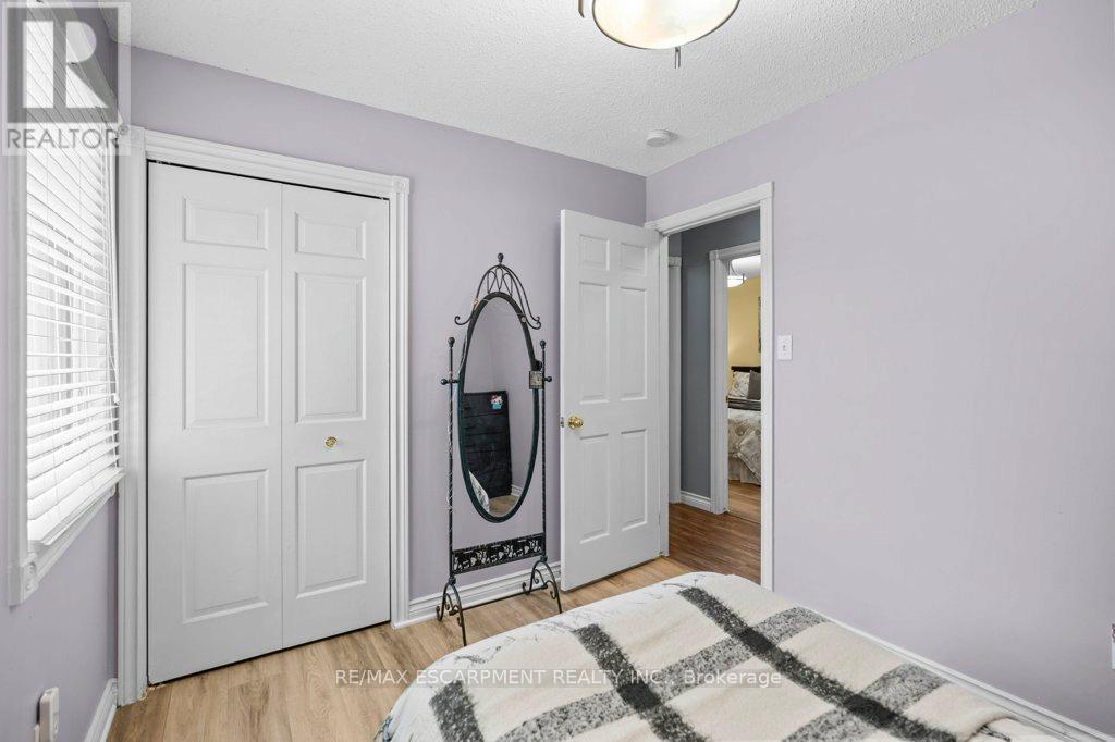 44 Cedarland Drive