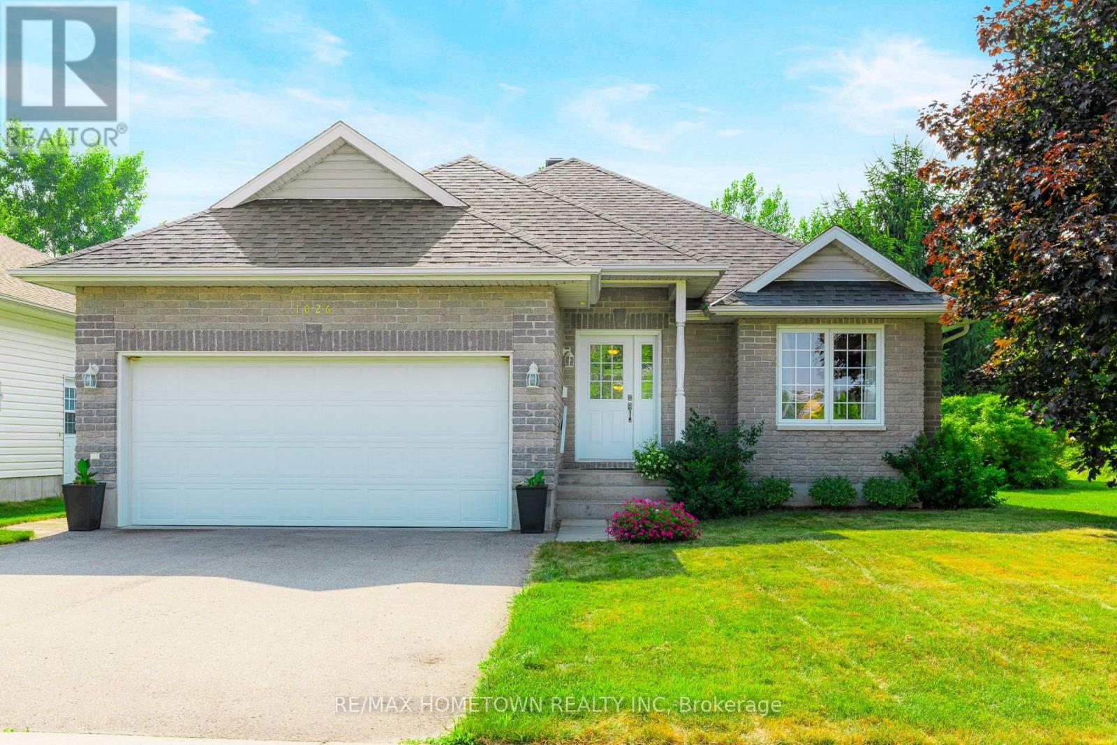 1026 Crestwood Drive
