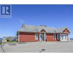 89 Saint Pierre Est Boulevard, Caraquet, NB E1W1B6 Photo 5