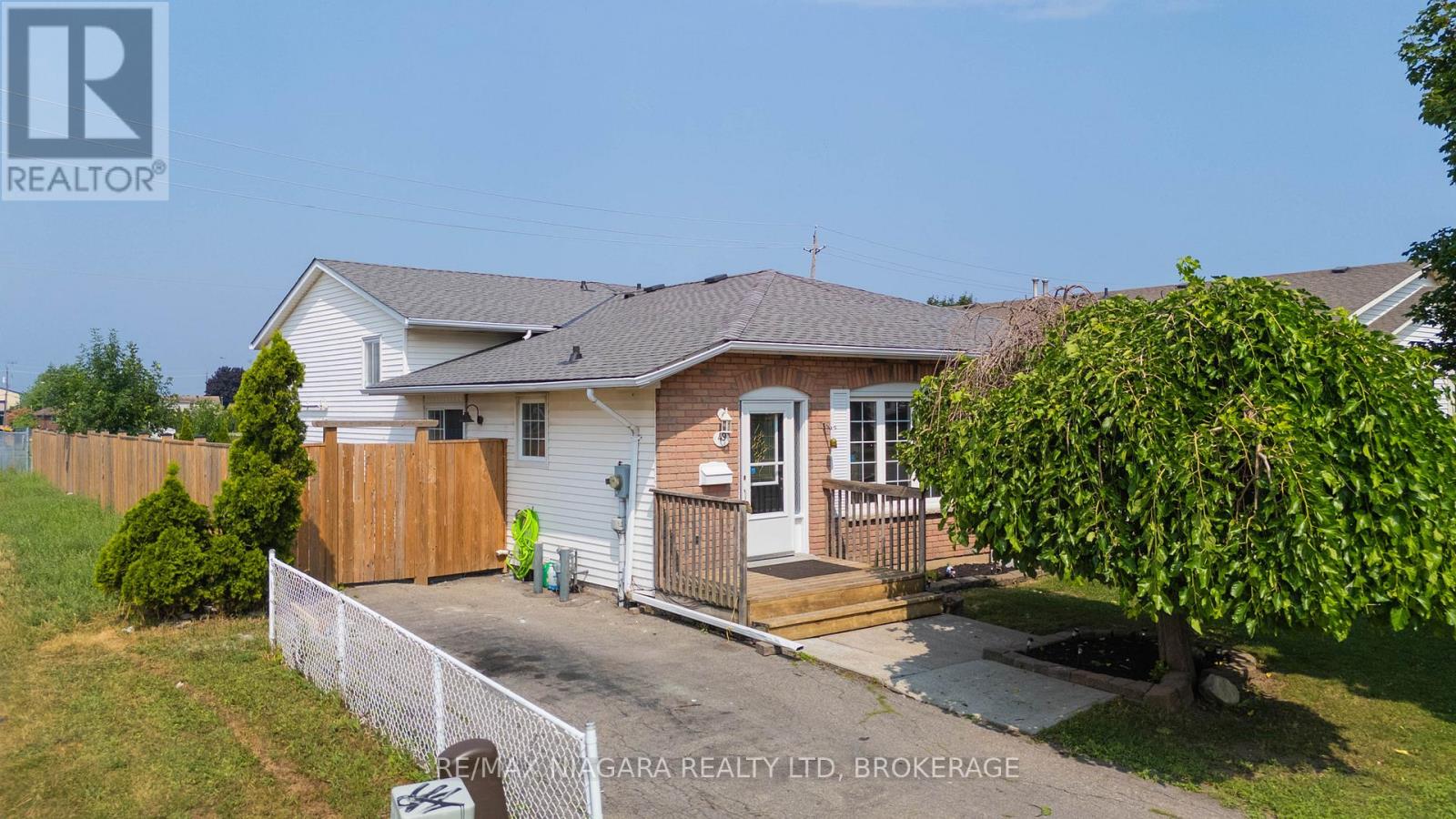 49 Autumn Place