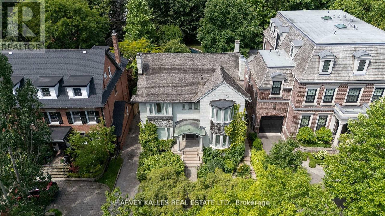 38 Dunvegan Road