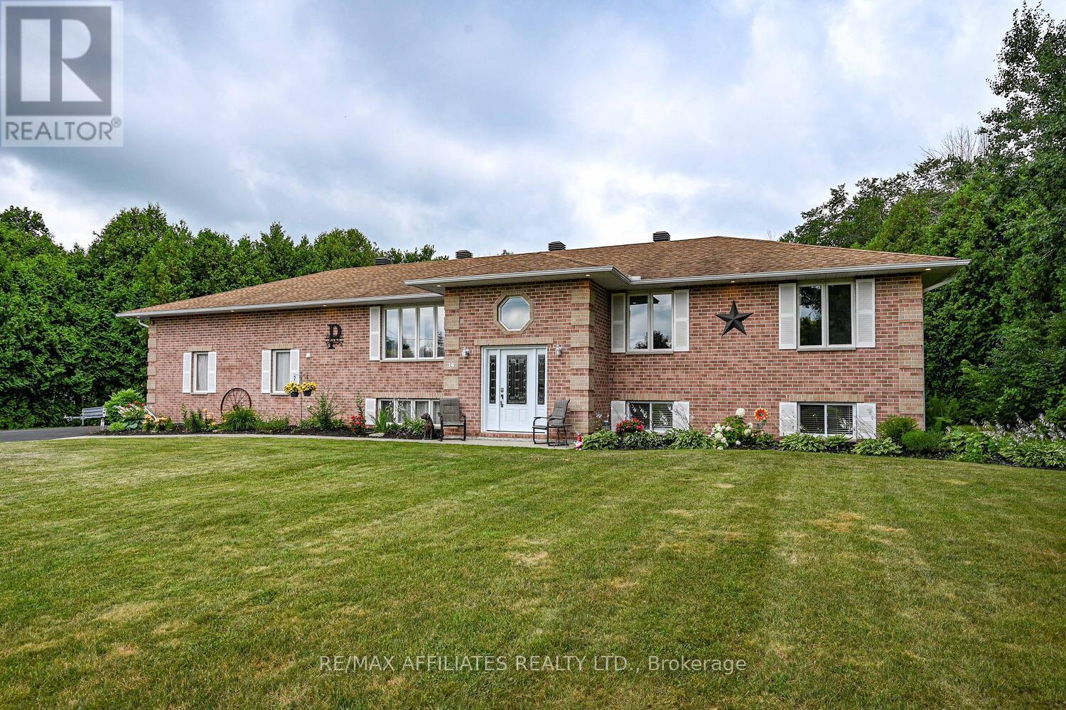 14 South Point Drive