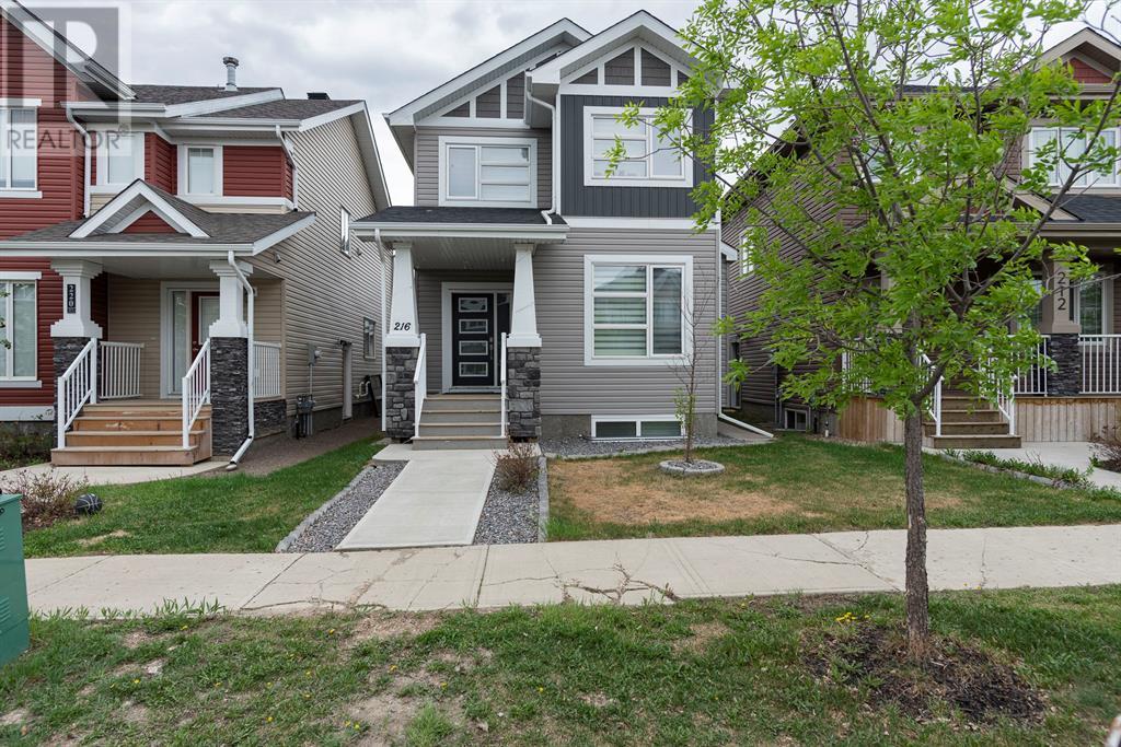 216 Comeau Crescent