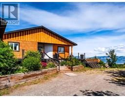 1745 North Klondike Highway, Whitehorse North,  Y1A7A2 Photo 4