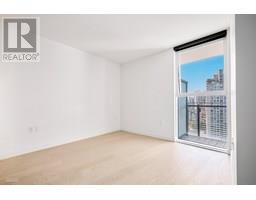 2421 89 Nelson Street, Image 3