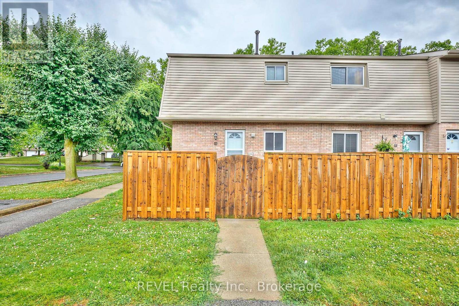 1 4215 Meadowvale Drive