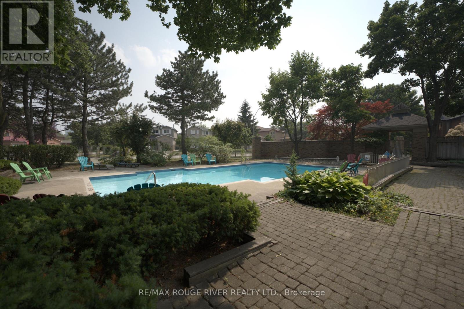 37 4635 Regents Terrace