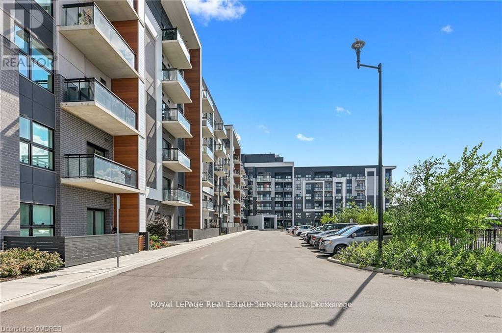 333 128 Grovewood Common