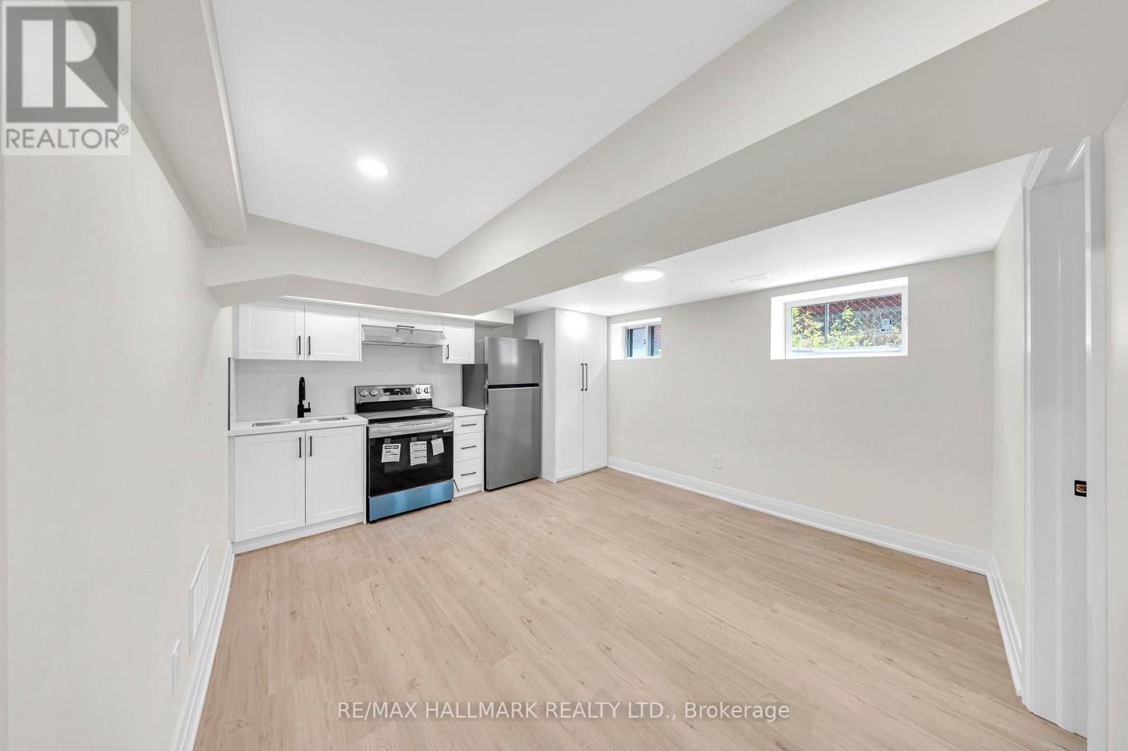 Bsmt 28 Furlong Court