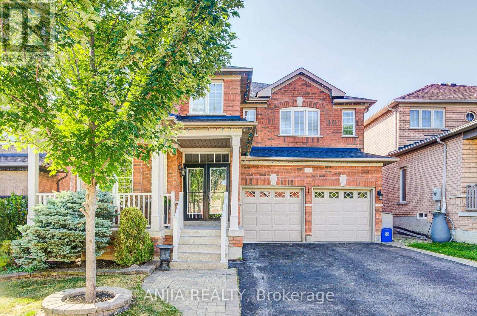 13 Kingsmill Court
