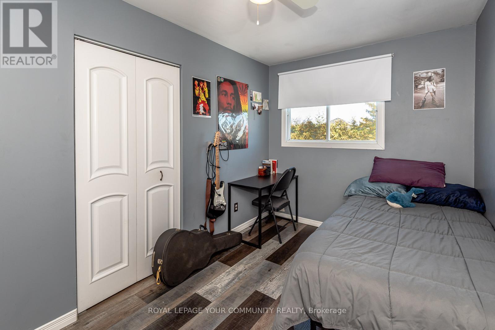 347 Lakeland Crescent