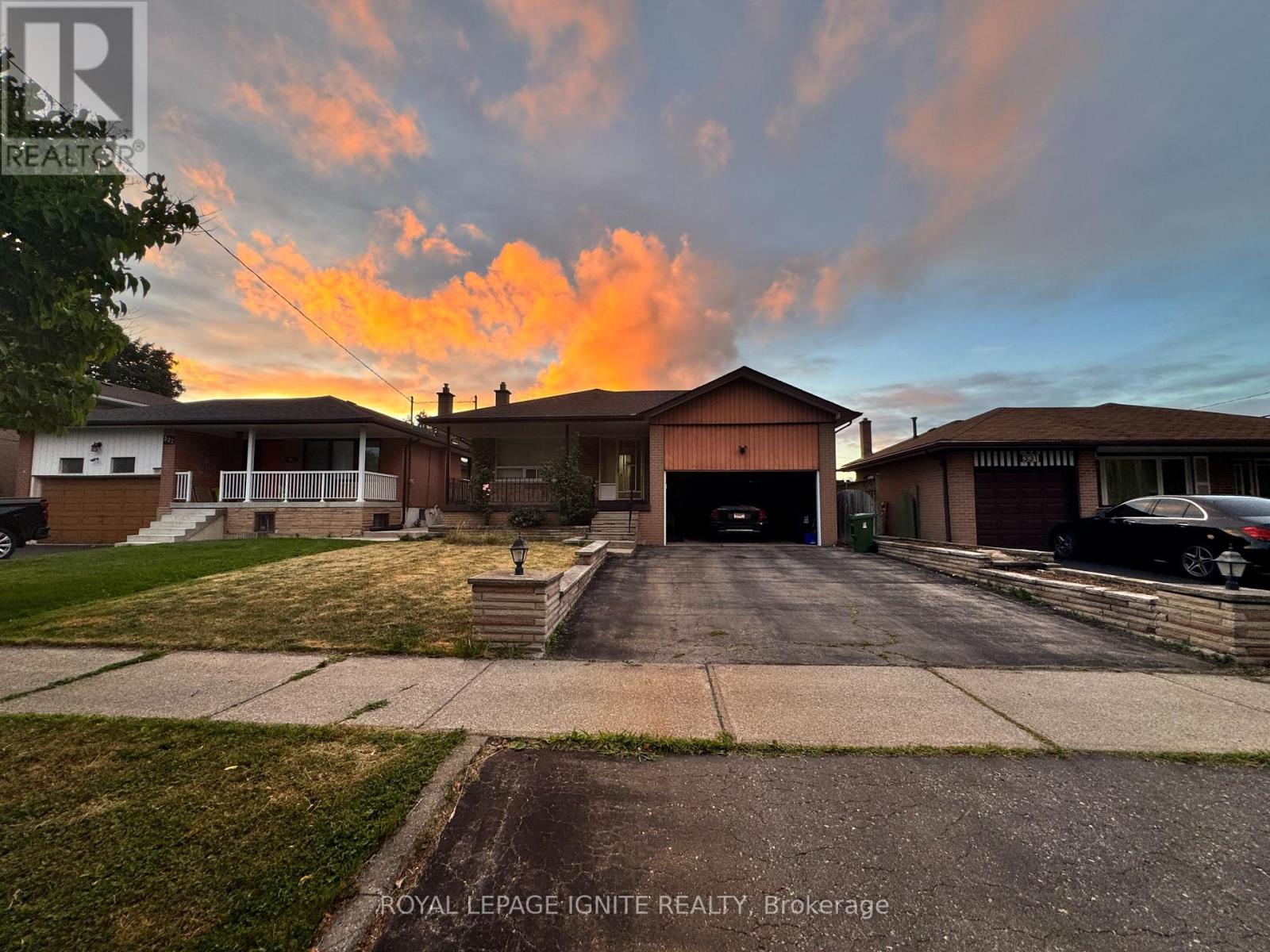 329 Jeffcoat Drive