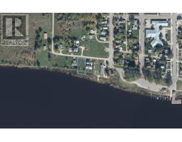 92 River Ave W, Rainy River, ON P0W1L0 Photo 5